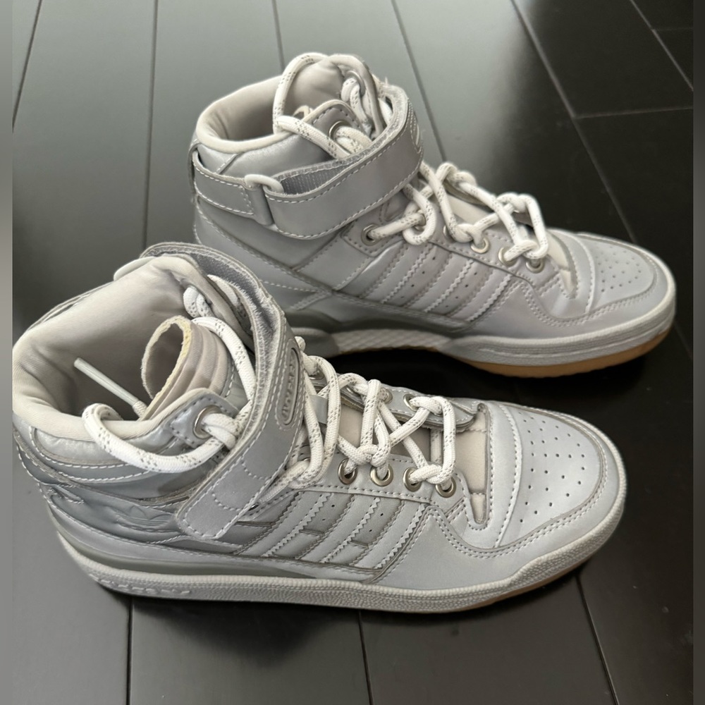 adidas Forum Mid Ivy Park Icy Park Silver size 36.5EU /4.5 US (men’s sizing)